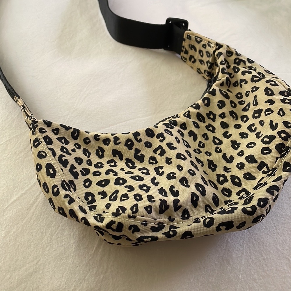 NWOT BAGGU MINI BAG